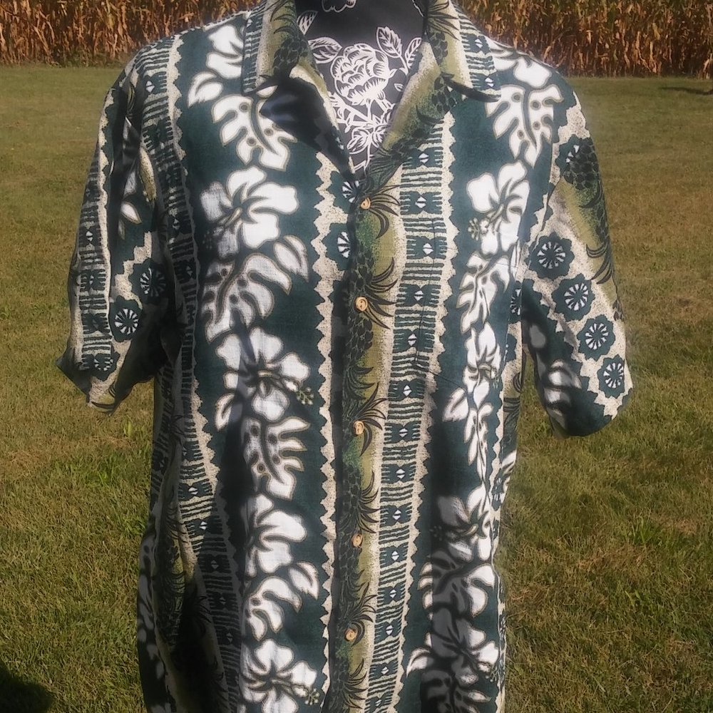 Vintage Styled By RJC Button Front Hawaiian Shirt
